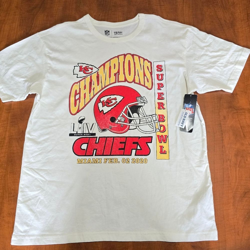 NEW NFL Team Apparel Mens Kansas City Chiefs 2020 Super Bowl Champs SS Tee M